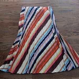 RetroStriped Women's Skirt
